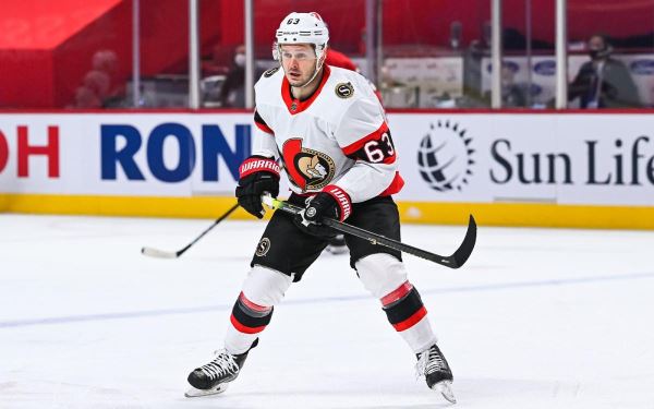 Два клуба НХЛ обменялись российскими игроками 