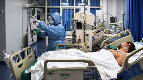 Главврача больницы осудили на три года условно за смерть шести пациентов на ИВЛ